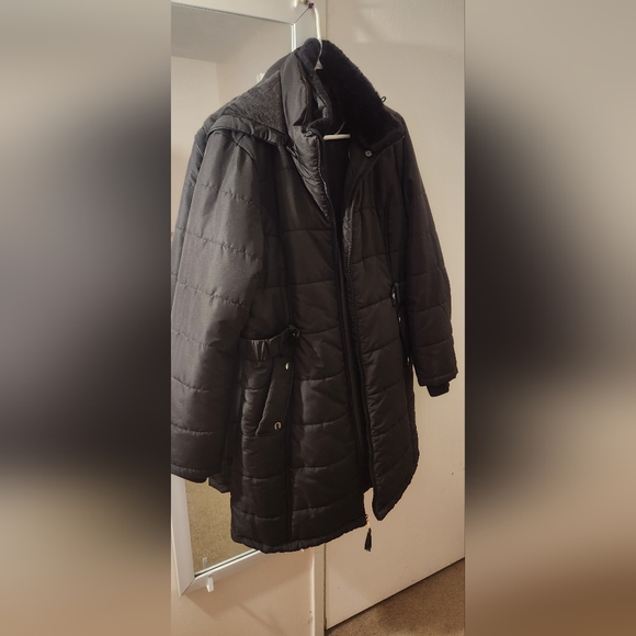 Womens winter jacket - Picture 3 of 4